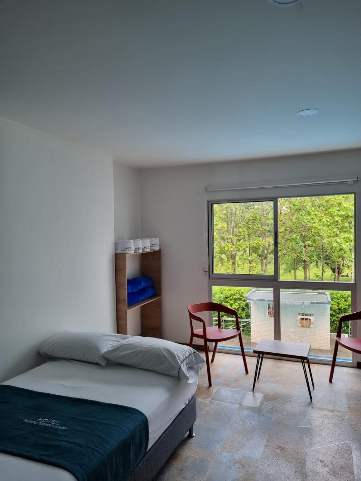 Hotel Puerto Triunfo Doradal Εξωτερικό φωτογραφία